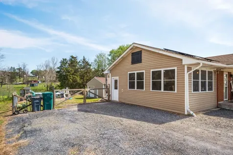 8208 George Wine Road Bridgewater VA 22812