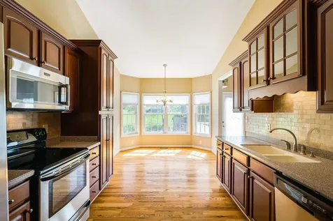 84 Windsor Drive Fishersville VA 22939