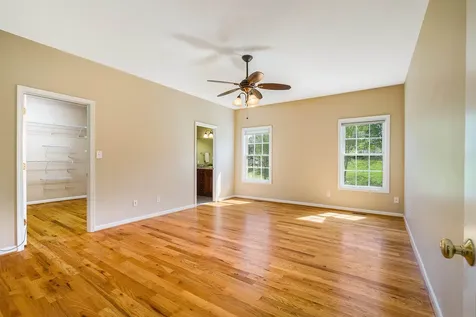 84 Windsor Drive Fishersville VA 22939