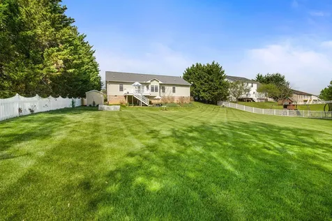 84 Windsor Drive Fishersville VA 22939