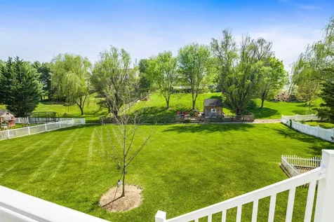 84 Windsor Drive Fishersville VA 22939
