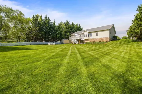 84 Windsor Drive Fishersville VA 22939