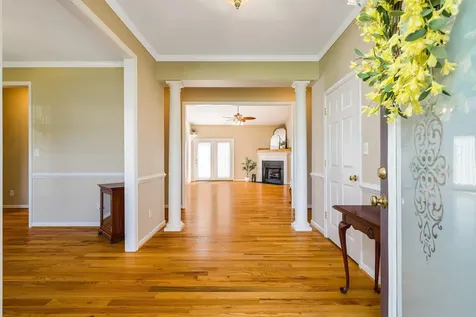 84 Windsor Drive Fishersville VA 22939