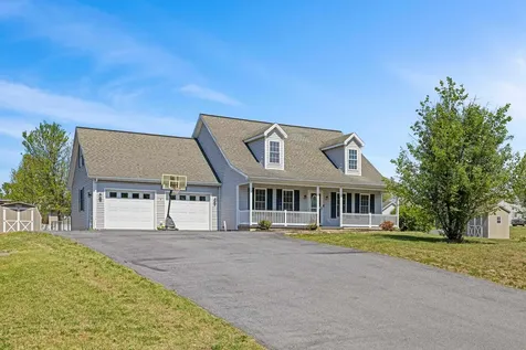 98 Woodside Drive Waynesboro VA 22980