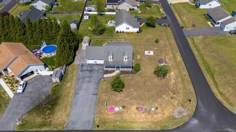 98 Woodside Drive Waynesboro VA 22980