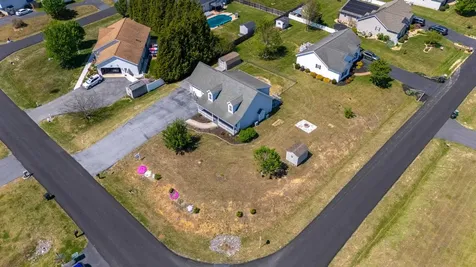98 Woodside Drive Waynesboro VA 22980