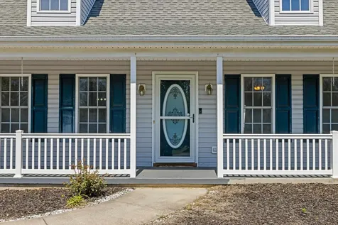98 Woodside Drive Waynesboro VA 22980
