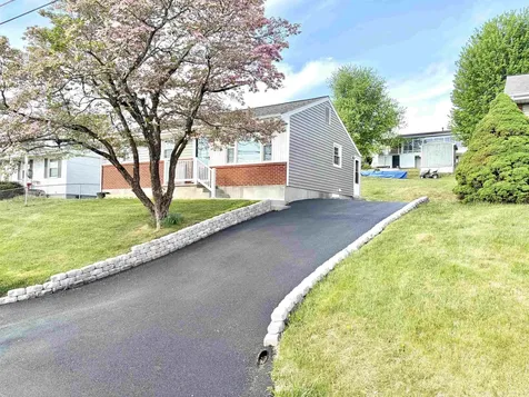 306 Hoover Street Staunton VA 24401