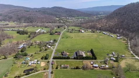 14506 Travis Lane Fulks Run VA 22830