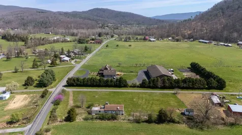 14506 Travis Lane Fulks Run VA 22830