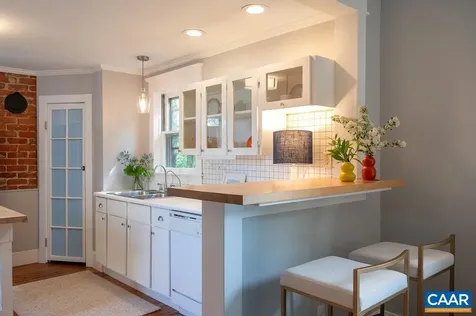 118 Goodman Street Charlottesville VA 22902