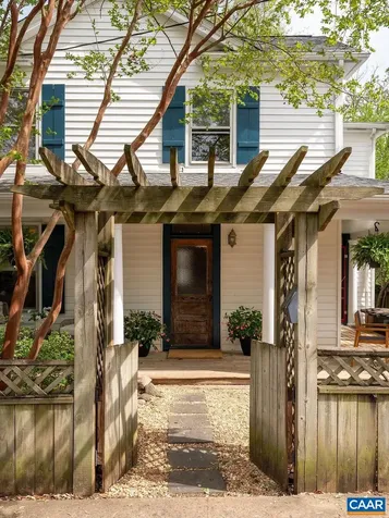 118 Goodman Street Charlottesville VA 22902