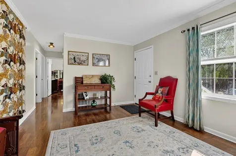 21 Beverley Street Verona VA 24482