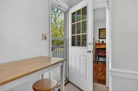 21 Beverley Street Verona VA 24482