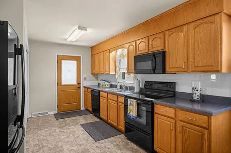 225 Hartman Drive Harrisonburg VA 22802