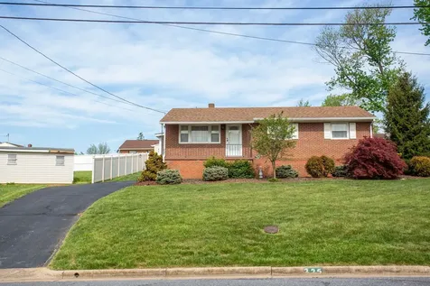 225 Hartman Drive Harrisonburg VA 22802