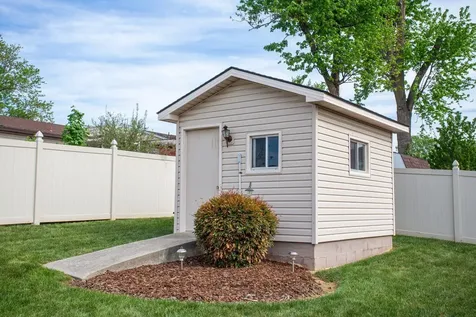 225 Hartman Drive Harrisonburg VA 22802