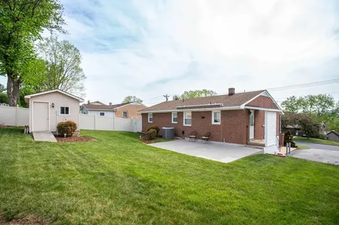 225 Hartman Drive Harrisonburg VA 22802