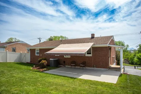 225 Hartman Drive Harrisonburg VA 22802