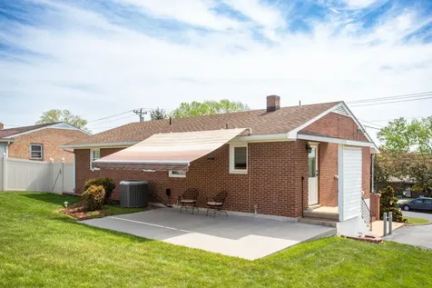 225 Hartman Drive Harrisonburg VA 22802