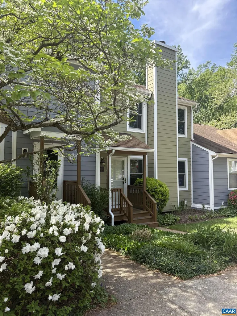 919 Stonehenge Road Charlottesville VA 22901