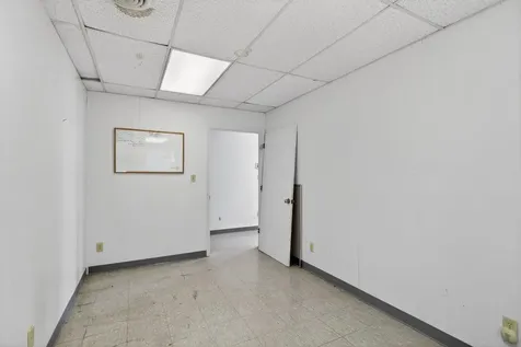 52 Mid Valley Lane Verona VA 24482