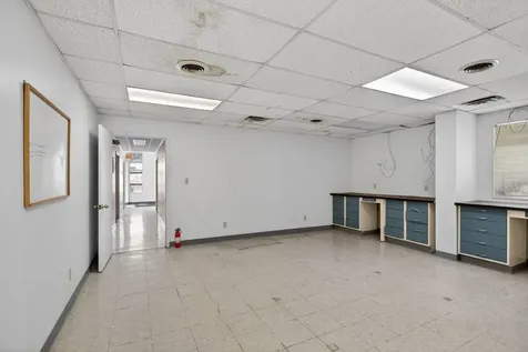52 Mid Valley Lane Verona VA 24482