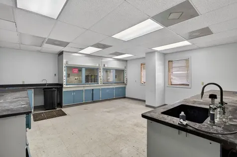 52 Mid Valley Lane Verona VA 24482