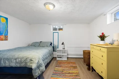 330 Sunset Drive N Broadway VA 22815