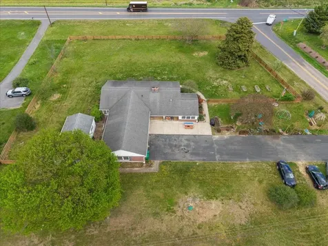 330 Sunset Drive N Broadway VA 22815