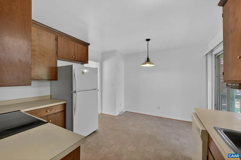 1610 Redwing Lane Charlottesville VA 22911