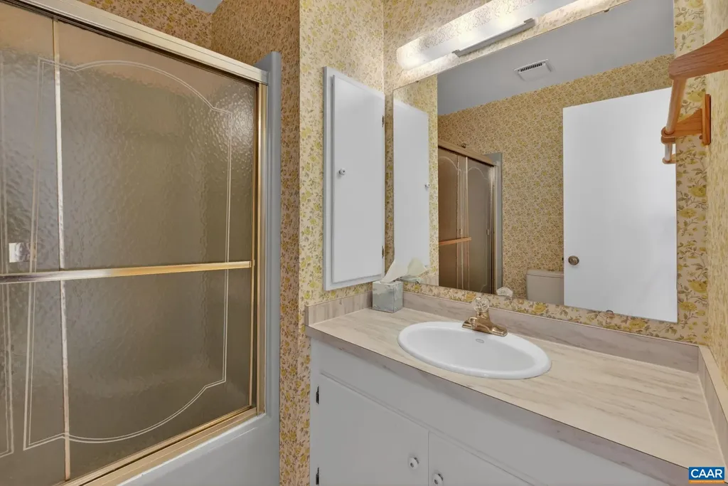 1610 Redwing Lane Charlottesville VA 22911