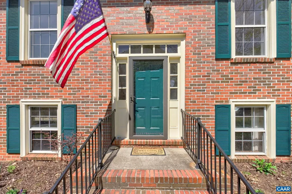 1610 Redwing Lane Charlottesville VA 22911
