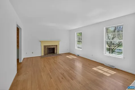 1610 Redwing Lane Charlottesville VA 22911