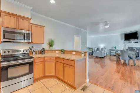1006 Long Street Charlottesville VA 22901