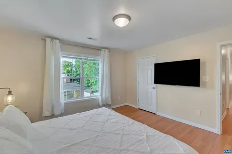1006 Long Street Charlottesville VA 22901