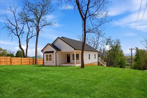 103 Hilltop Terrace Road Staunton VA 24401