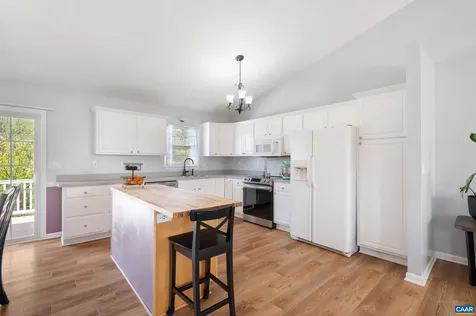 225 Mayfield Lane Waynesboro VA 22980