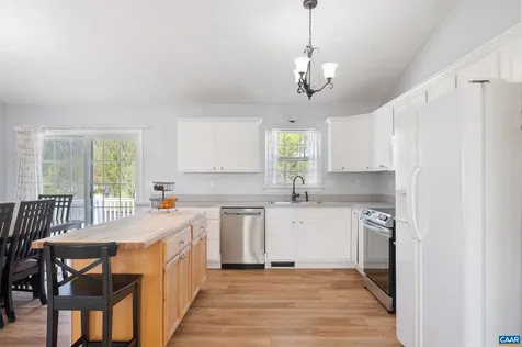 225 Mayfield Lane Waynesboro VA 22980