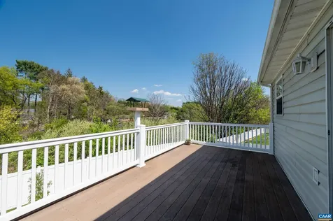 225 Mayfield Lane Waynesboro VA 22980