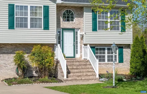 225 Mayfield Lane Waynesboro VA 22980