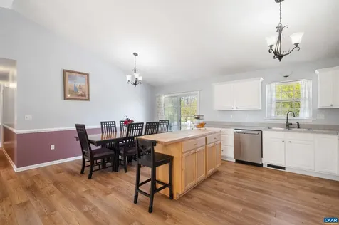 225 Mayfield Lane Waynesboro VA 22980