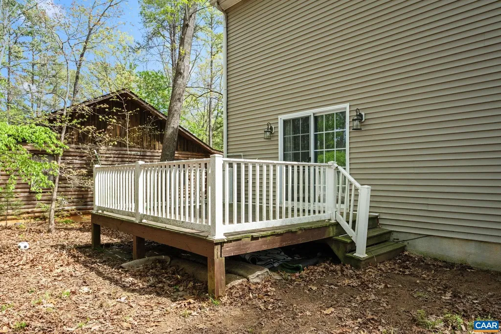 831 Jefferson Drive Palmyra VA 22963