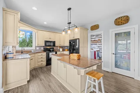 2390 Tinkling Spring Road Stuarts Draft VA 24477