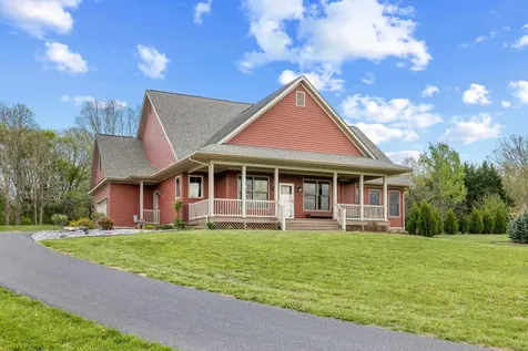 2390 Tinkling Spring Road Stuarts Draft VA 24477