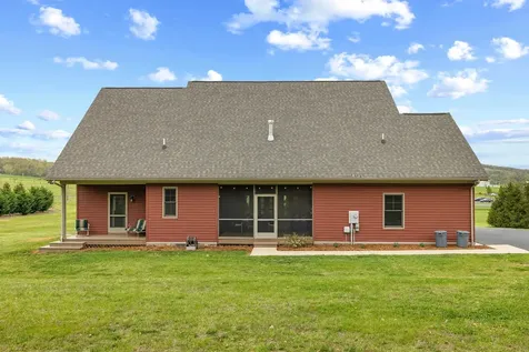 2390 Tinkling Spring Road Stuarts Draft VA 24477