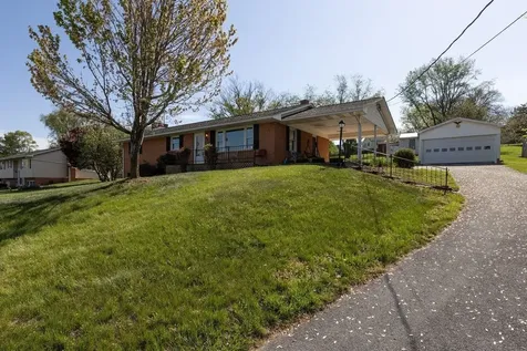 947 Greendale Road Harrisonburg VA 22801