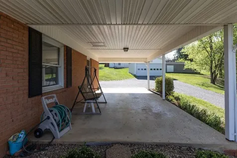 947 Greendale Road Harrisonburg VA 22801