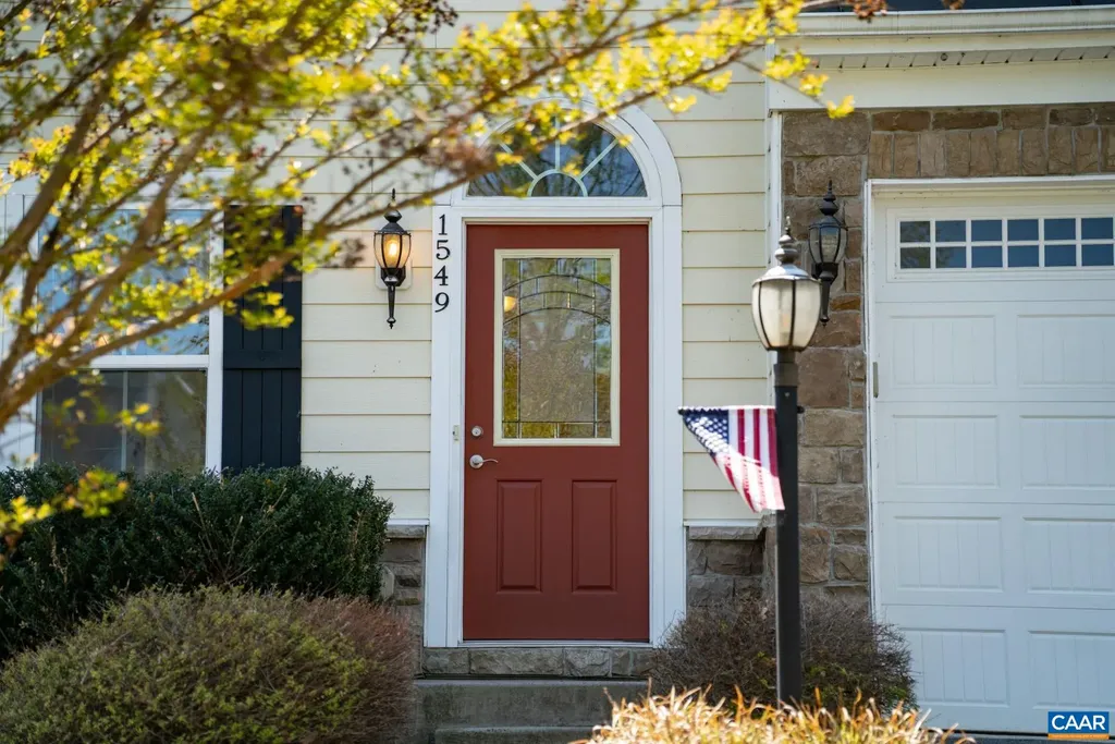 1549 Sawgrass Court Charlottesville VA 22901