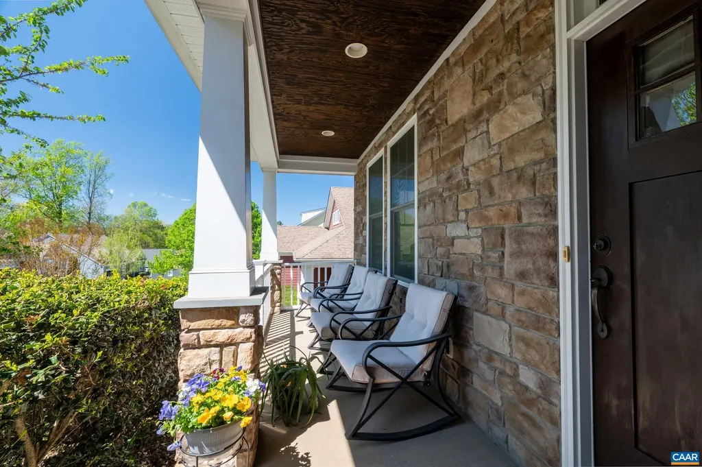 1238 Penfield Lane Charlottesville VA 22901